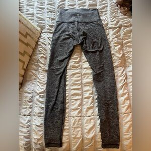 Heather gray size 6 lululemon align leggings